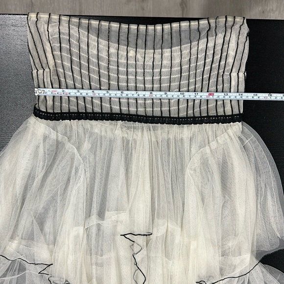 Free People Very Rare Strapless Cascading Ruffle Mesh Dress in White - Picture 14 of 15